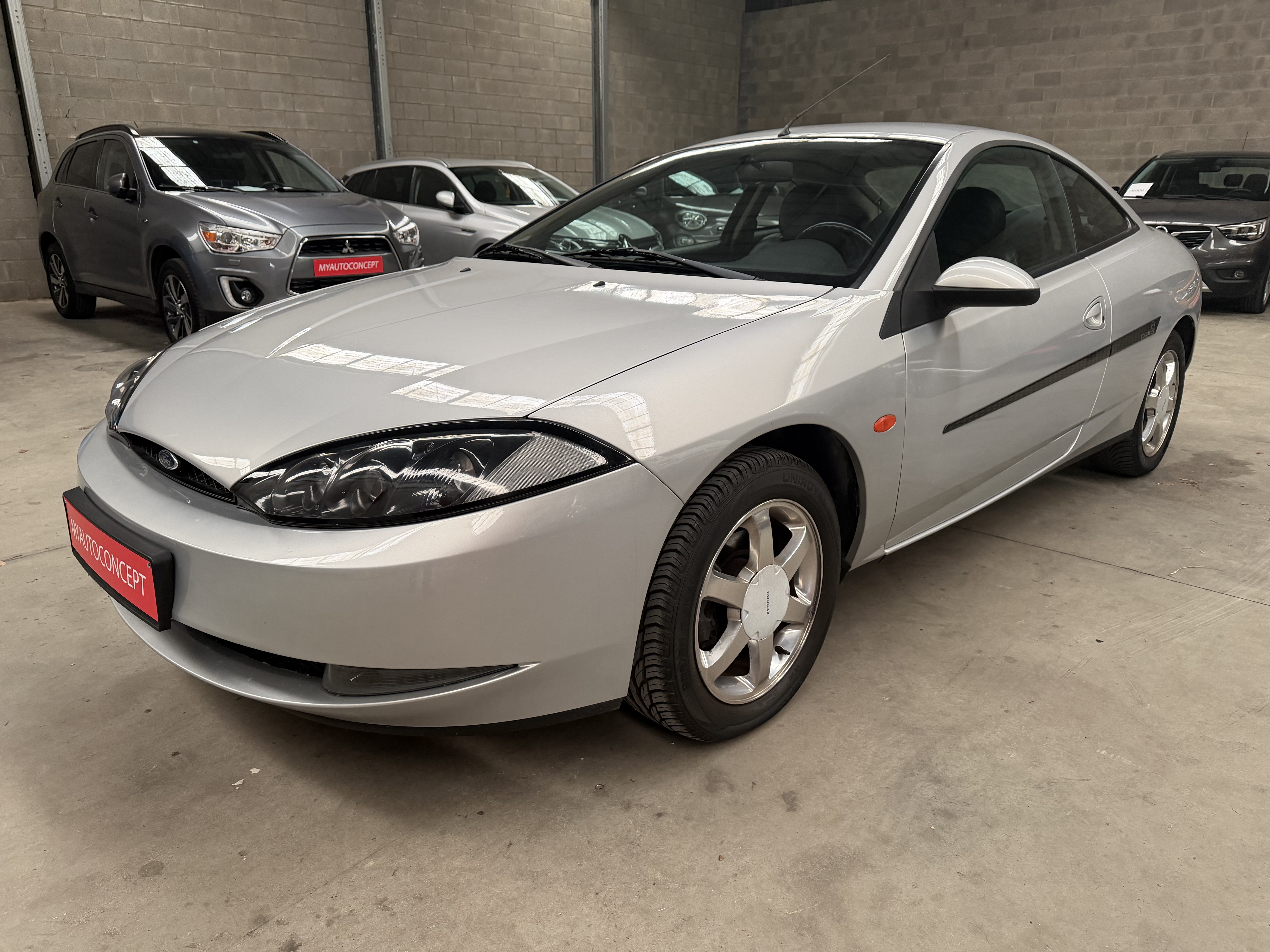 Ford Cougar
